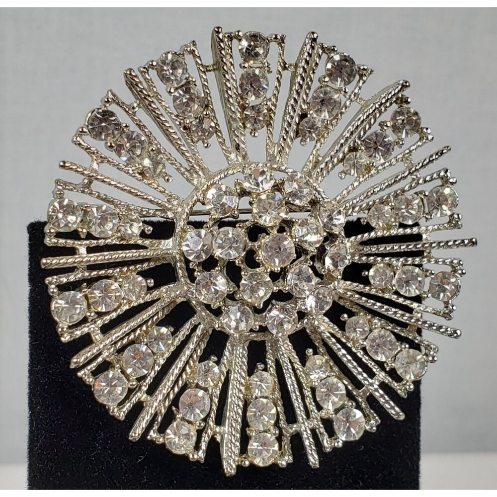 Vintage Large Sunburst Crystal Rhinestone 2.5" Silver Tone Brooch - Picture 4 of 16
